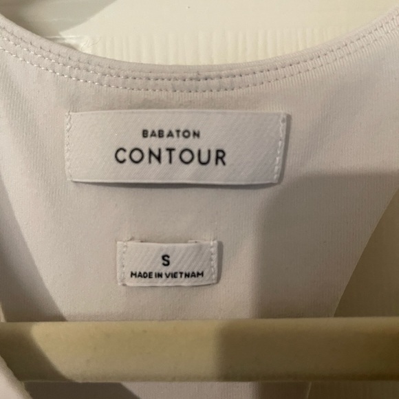 Elegant Sleeveless Ruched Dress - Light Gray - Picture 3 of 3